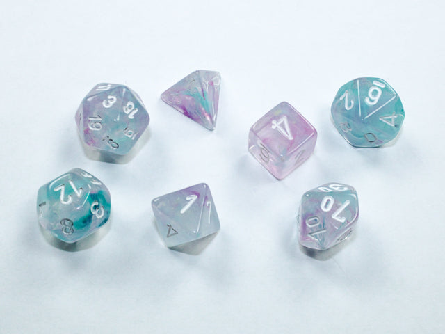 Chessex Nebula Mini-hedral Wisteria/white 7-Die set