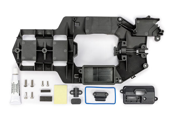 Traxxas 10624 Radio Tray/Stuffing Tube Clamp (8806079201517)