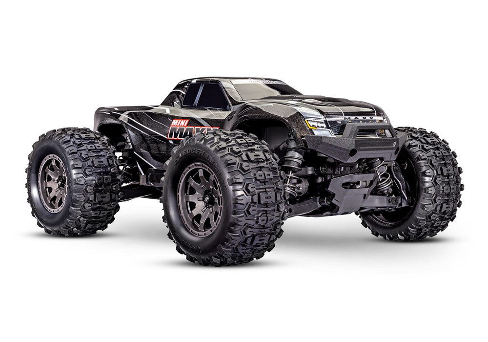 Traxxas Mini Maxx 4WD RC Monster Truck (4)