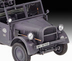 Revell 1/35 MULTI WEAPON GERMAN WWII VEHICLE (2)