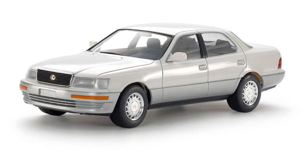 Tamiya 1/24 Lexus LS 400 (UCF11L)