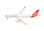Herpa 1/200 QantasLink Airbus A220-300 - "Koala" VH-X4B (3)