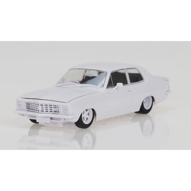 Diecast Distributors Australia DDA-622K 1/24 Holden LJ Torana V8 Custom- Slammed Plastic Kitset