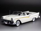 Sun Star Sunstar 1/18 1957 Ford Fairlane 500 Skyliner