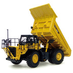 Universal Hobbies Komatsu HD605 1/50