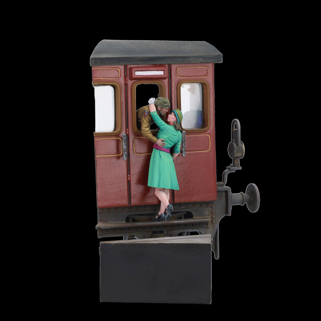 Scale 75 Figures Warfront Alice & Johnny (Charing Cross; 1940) (4)