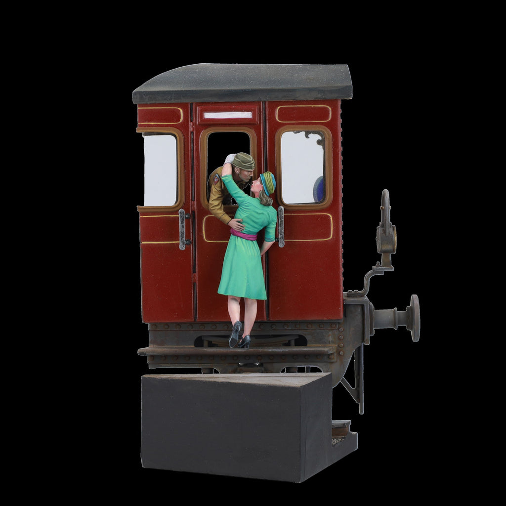 Scale 75 Figures Warfront Alice & Johnny (Charing Cross; 1940) (6)