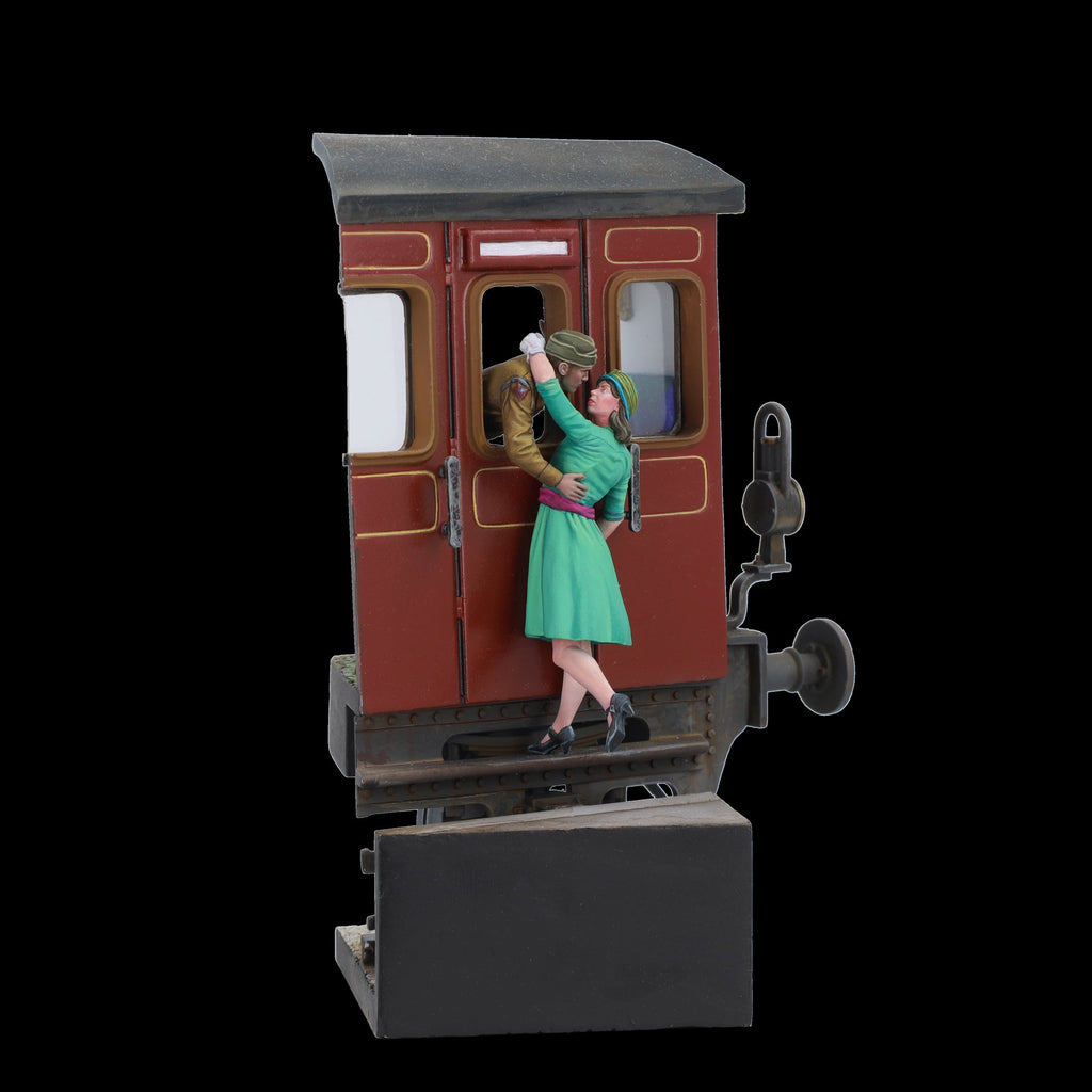 Scale 75 Figures Warfront Alice & Johnny (Charing Cross; 1940) (39)