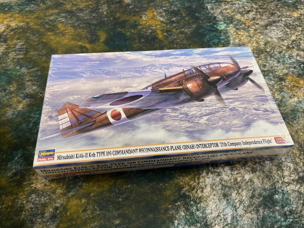 Hasegawa 2490 1/72 Mitsubishi Ki46-III Koh TYPE 100 COMMANDANT RECONNAISSANCE-PLANE (DINAH) INTERCEPTOR 17th Company Independence Flight [LIMITED EDITION] - Hobby City NZ