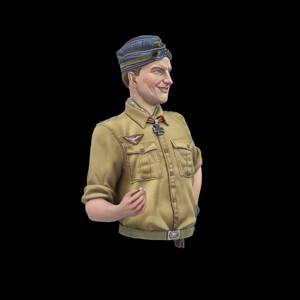 Scale 75 Figures Warfront Hans-Joachim Marseille 1:10 (36)