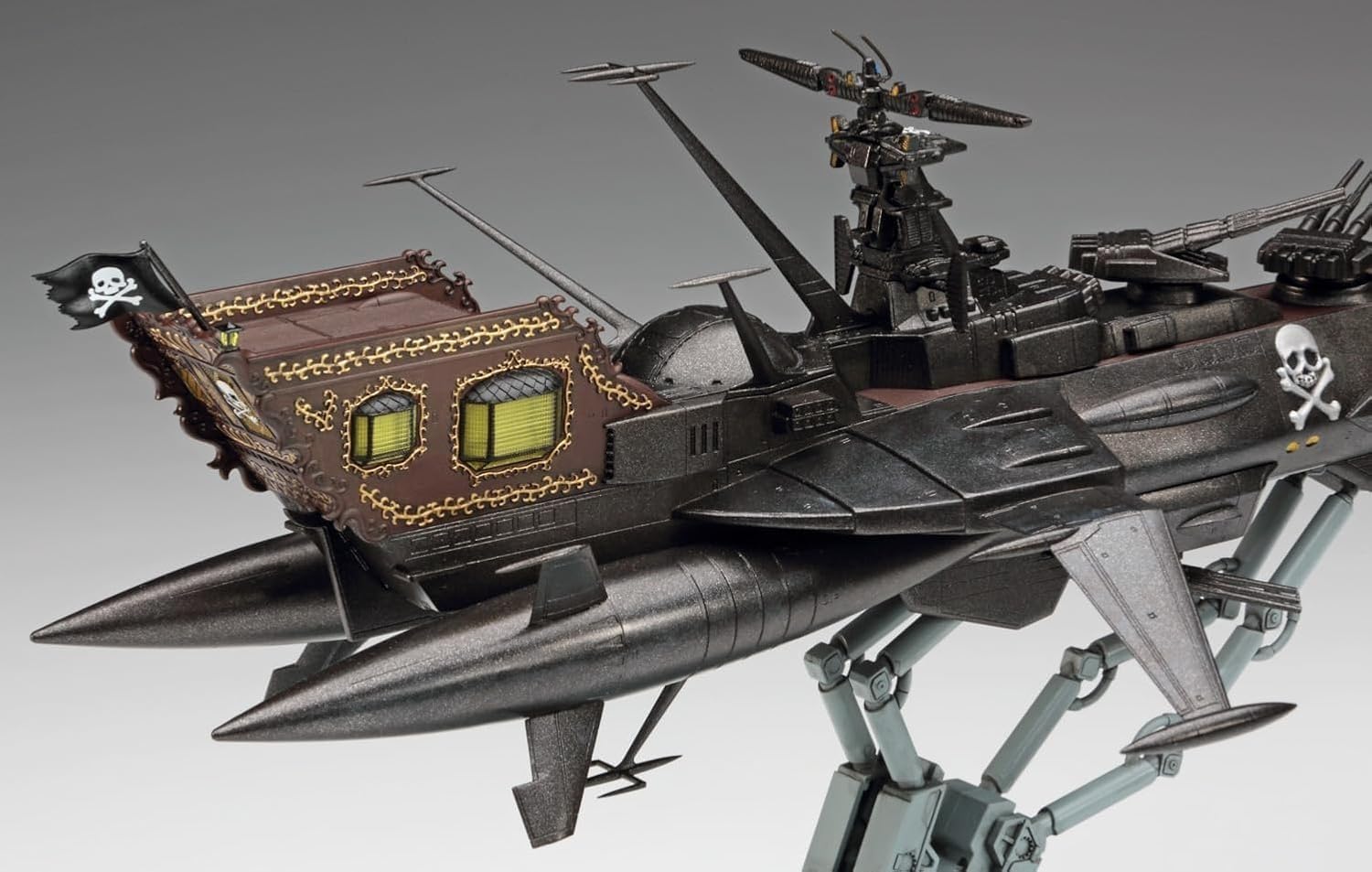 Hasegawa 1/1500 CAPTAIN HARLOCK SPACE PIRATE DIMENSION VOYAGE (7)