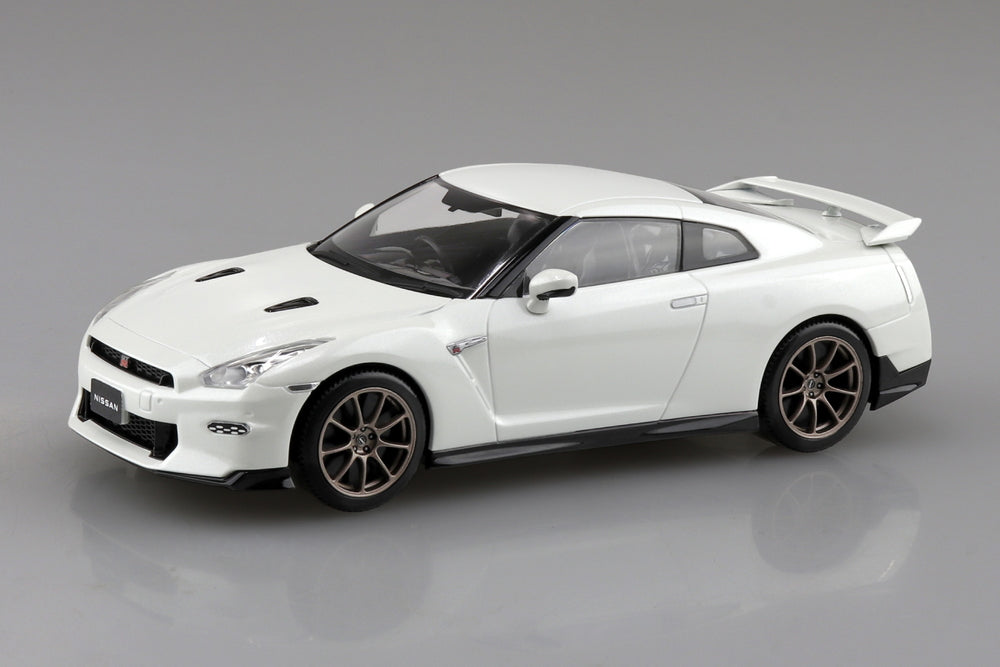 Aoshima 1/32 SNAP NISSAN R35 NISSAN GT-R 2024 (Brilliant White (2)
