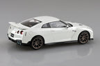 Aoshima 1/32 SNAP NISSAN R35 NISSAN GT-R 2024 (Brilliant White (3)