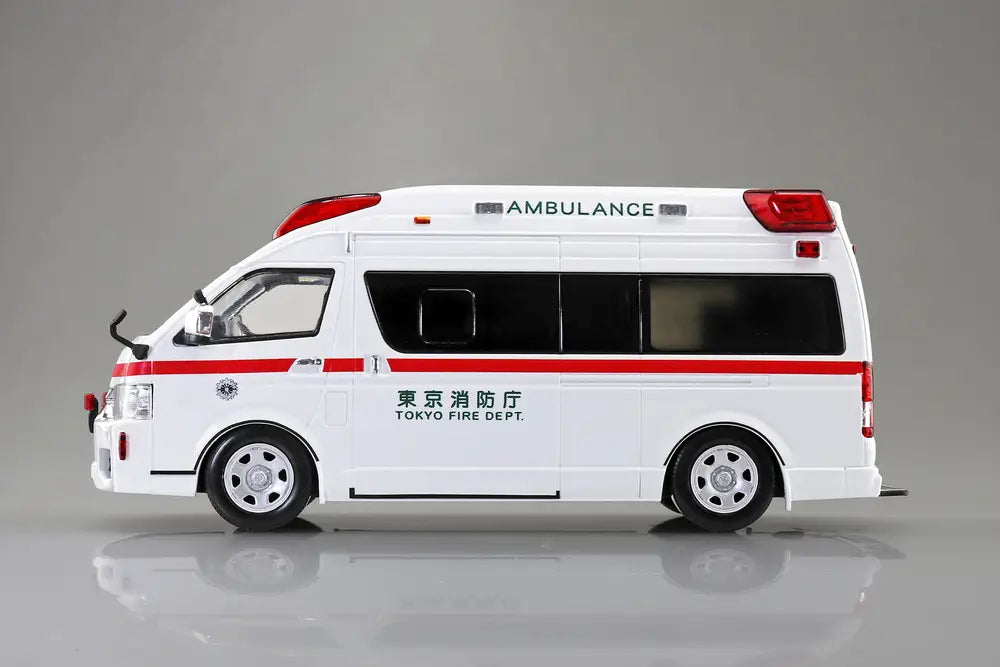 Aoshima 1/32 SNAP TOYOTA Hi-Medic Ambulance (5)