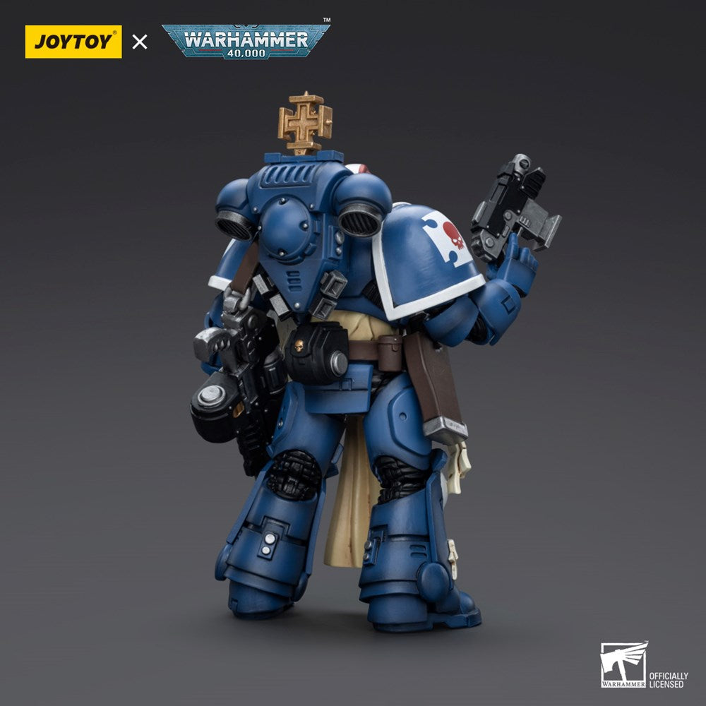 Warhammer Collectibles : 1/18 Scale Ultramarines Sternguard Veteran Sergeant (2)