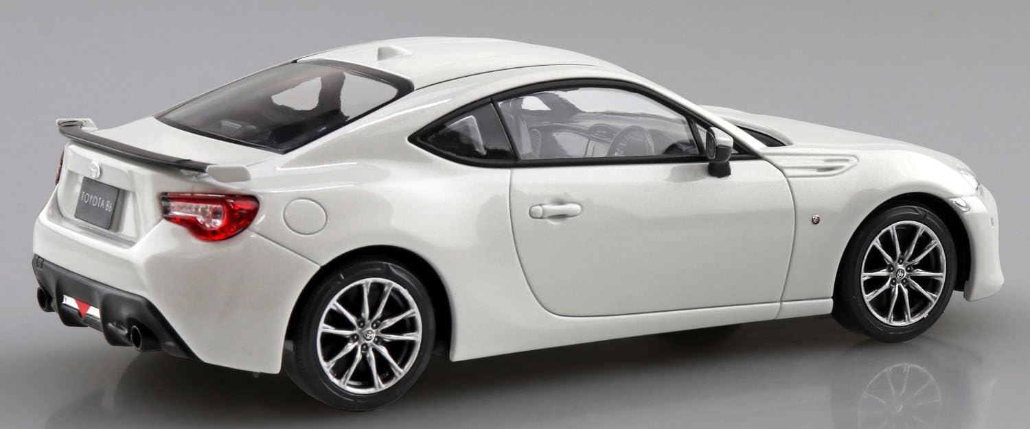 Aoshima 6884 1/32 SNAP TOYOTA '86 (Crystal White Pearl)