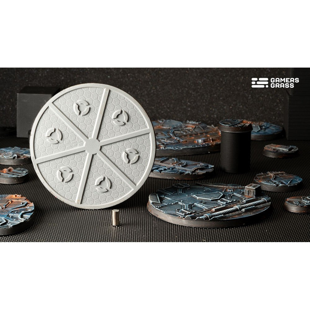 Gamers Grass GGB-SPR90 Battle Ready Bases Spaceship Corridor Round 90mm (x1)
