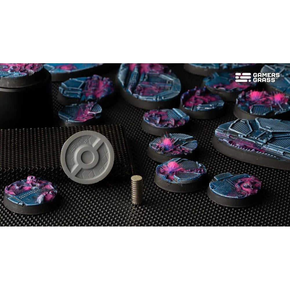 Gamers Grass GGB-AIR25 Battle Ready Bases Alien Infestation Round 25mm (x10)