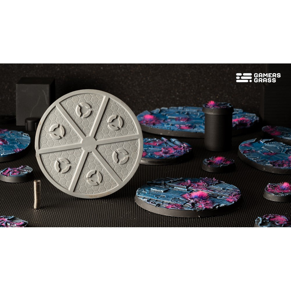 Gamers Grass GGB-AIR80 Battle Ready Bases Alien Infestation Round 80mm (x1)