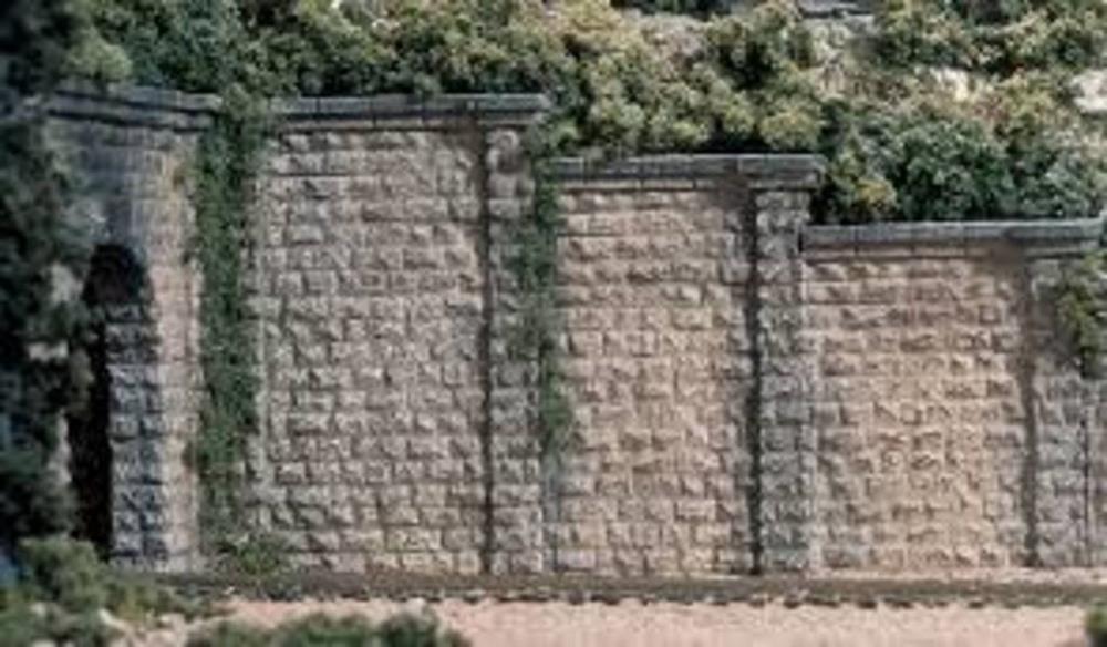 Woodland Scenics C1259 RETAINING WALL CUT STONE HO (7540630257901)