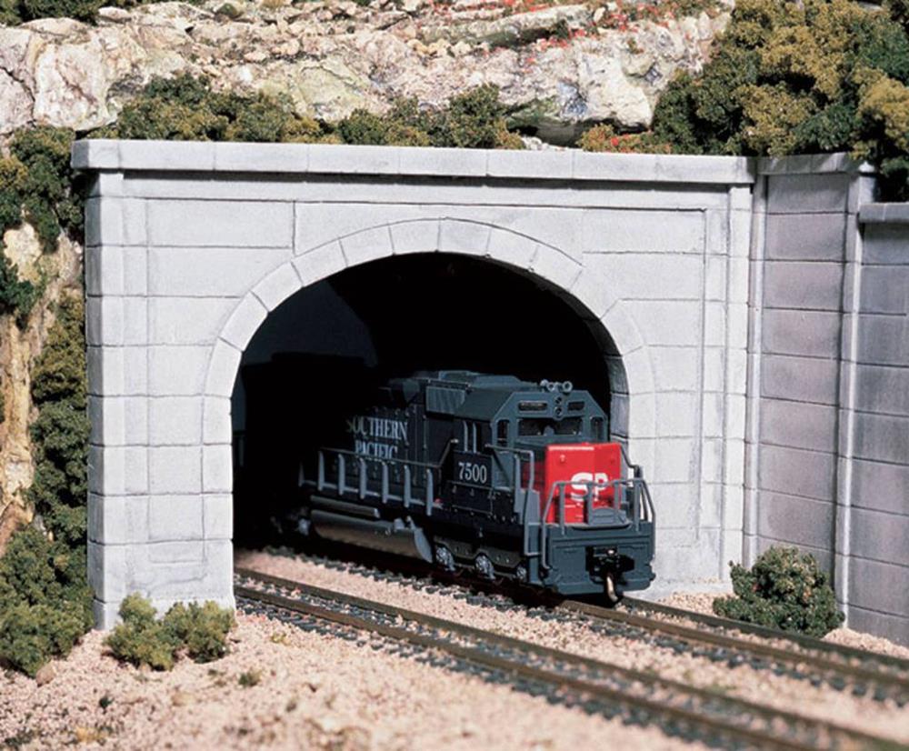 Woodland Scenics C1256 HO Concrete Double Portal (7540646150381)