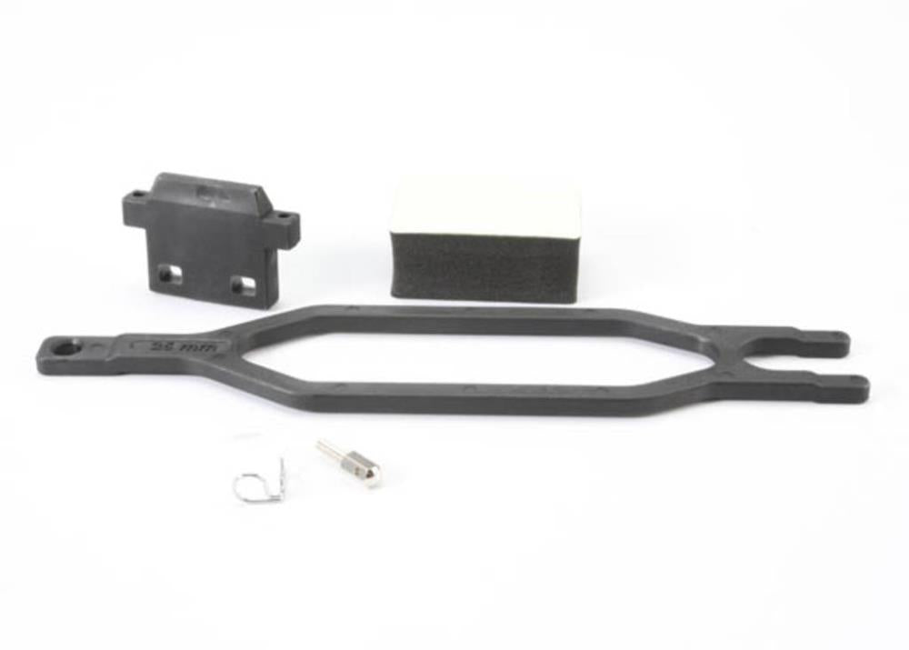 Traxxas 5827 - Hold Down Battery/ Hold Down Retainer/ Battery Post/ Foam Spacer/ Angled Body Clip (7540668563693)