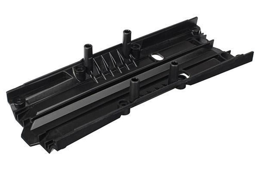 Traxxas 7745 - Skidplate Center (769137508401)
