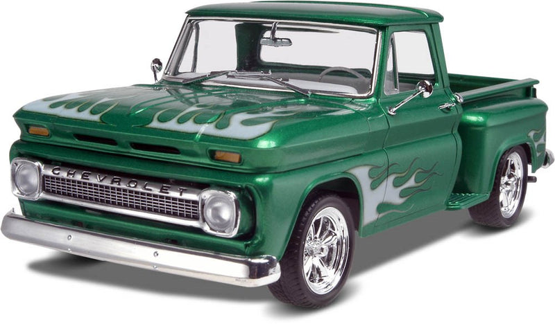Revell 17210  1/25 Chevy Stepside 1965
