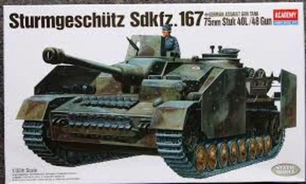 Academy 13235 1/35 STURMGESCHUTZ IV (8277958263021)