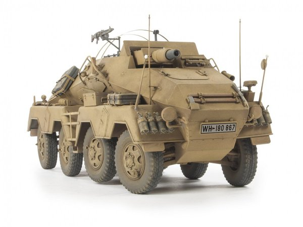 AFV Club 35233 1/35 Panzerfunkwagen Sd.Kfz.233 8-Rad w/ 7.5cm Gun (9120452903149)