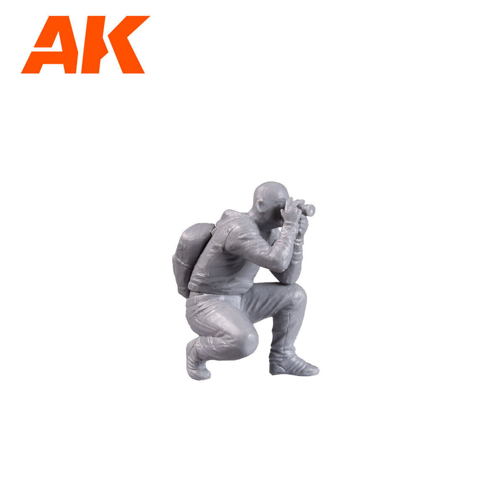 AK Interactive Photographers (Different Eras) (5)