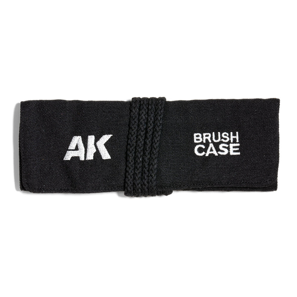 AK Interactive AKB100 Synthetic Cloth Case for Brushes