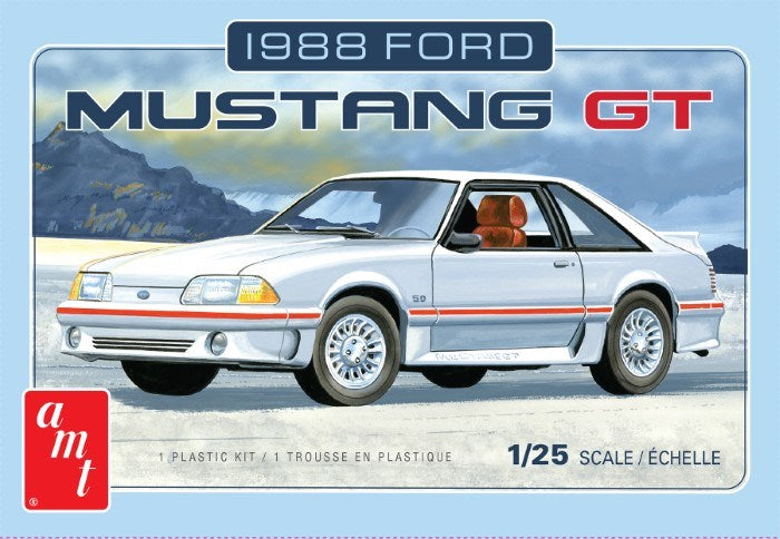AMT 1216 1/25 Ford Mustang 1988 (6574794113073)