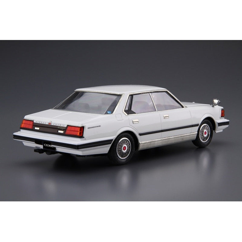 Aoshima 1/24 NISSAN CEDRIC/GLORIA BROUGHAM'82 (8191634374893)