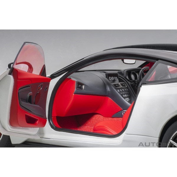 AUTOart 70266 1/18 Aston Martin DB11 (Morning Frost White) (7460885528813)