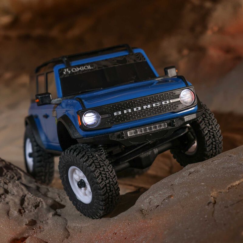 Axial SCX30 Ford Bronco 4x4 Ready-to-Run Brushed RC Crawler 1/30 Scale (51)