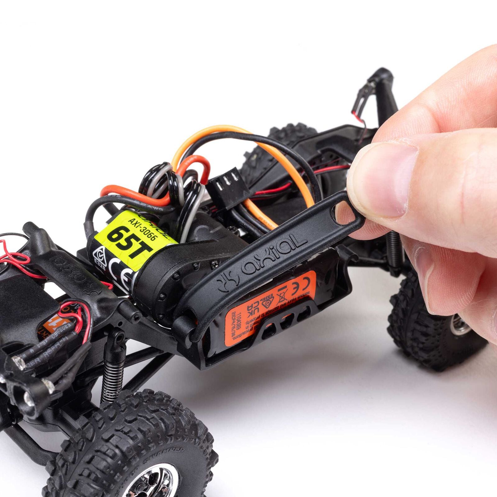 Axial SCX30 Chevrolet K10 4x4 Ready to Run Brushed RC Crawler 1/30 Scale (9)