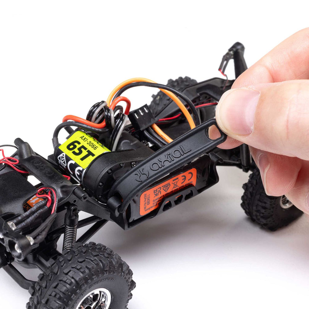 Axial SCX30 Chevrolet K10 4x4 Ready to Run Brushed RC Crawler 1/30 Scale (32)