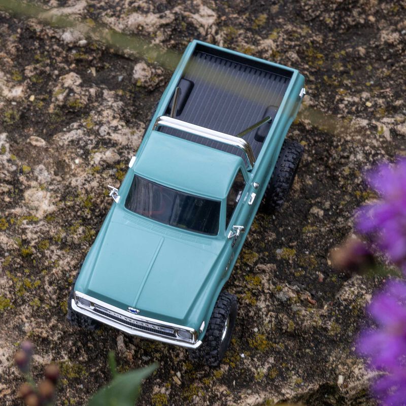 Axial SCX30 Chevrolet K10 4x4 Ready to Run Brushed RC Crawler 1/30 Scale (67)