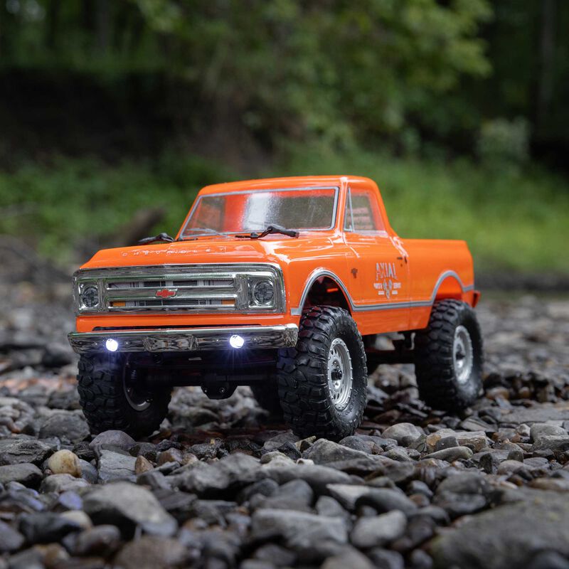 Axial SCX24 1967 Chevrolet C10 4WD Truck RTR RC Crawler 1/24 Scale (10)