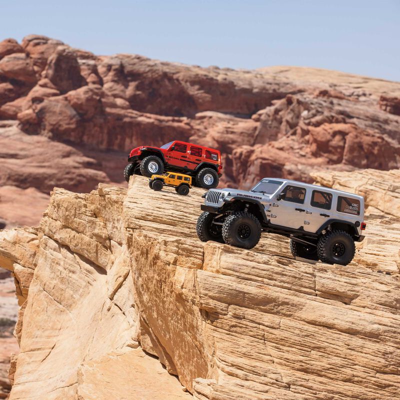 Axial SCX6 Jeep JLU Wrangler 4WD RTR Silver RC Crawler 1/6 Scale (23)