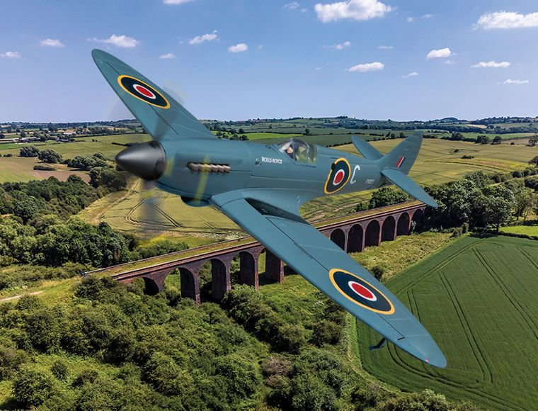 Corgi 1/72 Spitfire Mk:XIX: RRHH