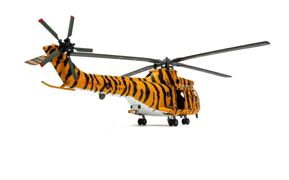 Corgi AA27006 1/72 Wstlnd Puma -NATOTigrLvry - Hobby City NZ