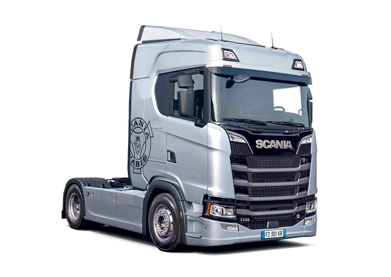 Italeri SCANIA S770 NORM ROOF GREY CAB
