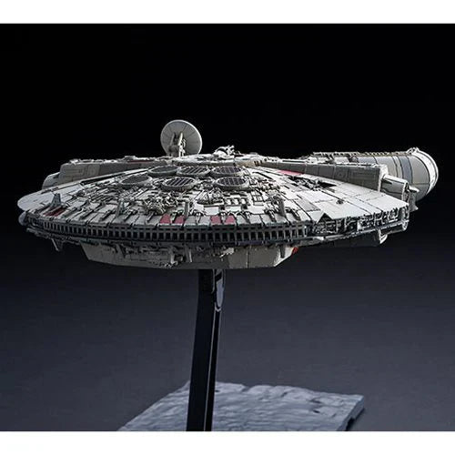 Bandai Star Wars G5058195 1/144 STAR WARS MILLENNIUM FALCON STAR WARSTHE RISE OF SKYWALKER - Hobby City NZ