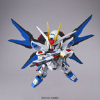 Bandai SD GUNDAM EX-STANDARD STRIKE FREEDOM GUNDAM (4)