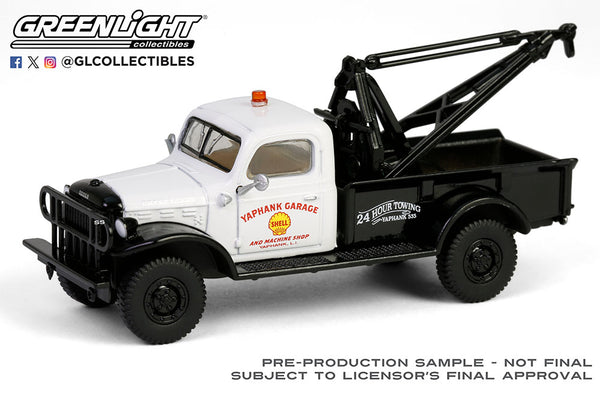 Green Light GreenLight 1945 Dodge Power Wagon Wrecker