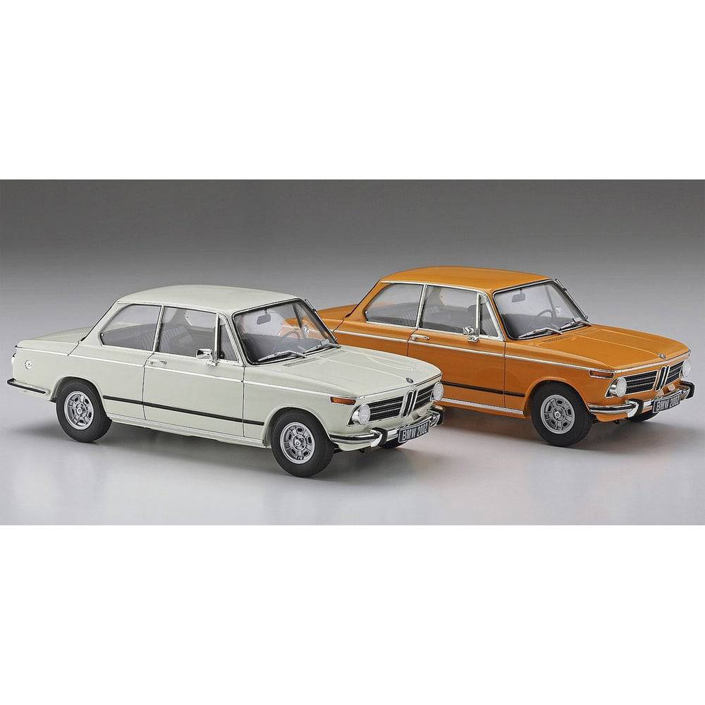 Hasegawa 1/24 BMW 2002 tii (3)