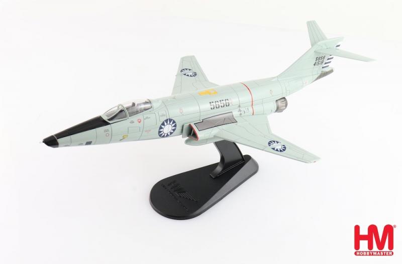 Hobby Master HA9302 1/72 McDonnell RF-101A Voodoo (8950420734189)