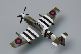 Hobby Boss 1/72 P-51C Mustang Fighter (5)
